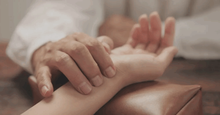 Unlocking the Holistic Power of TCM Acupuncture Singapore: A Deep Dive into Tradition and Healing